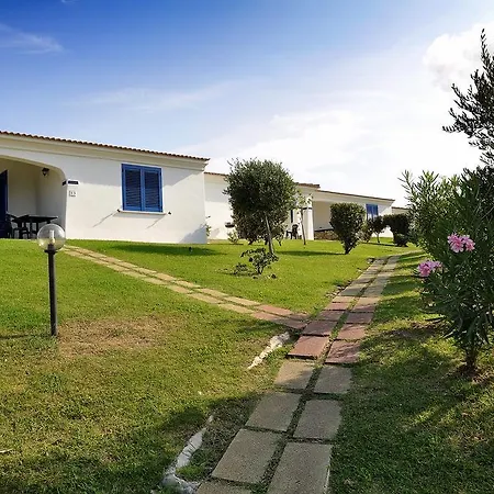 Aparthotel Residenze Mare E Pineta 3*