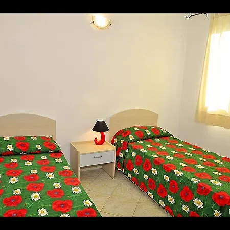 Aparthotel Residenze Mare E Pineta *