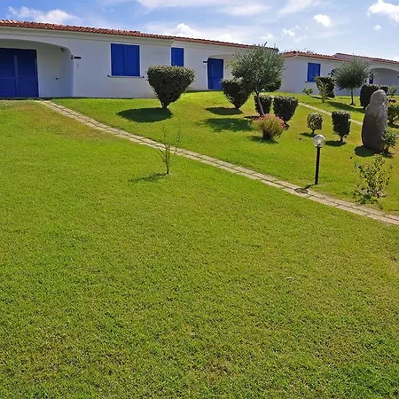 Residenze Mare E Pineta Apart Otel