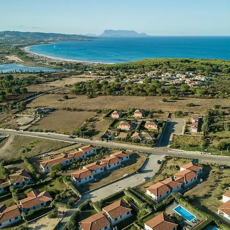 شقة فندقية Residenze Mare E Pineta 3*